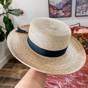 Lack Of Color Straw Hat. Size Medium.